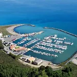Les De Mélody Santa-Maria-Poggio (Corsica)