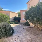 Les De Melody Santa-Maria-Poggio (Corsica)