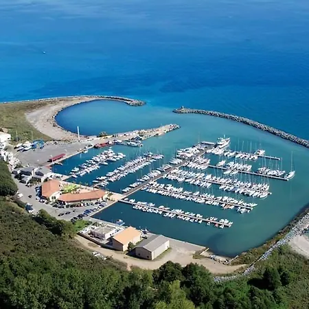 Les De Melody Santa-Maria-Poggio (Corsica)