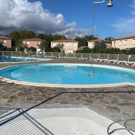 Semesterbostad Les De Melody Santa-Maria-Poggio (Corsica)